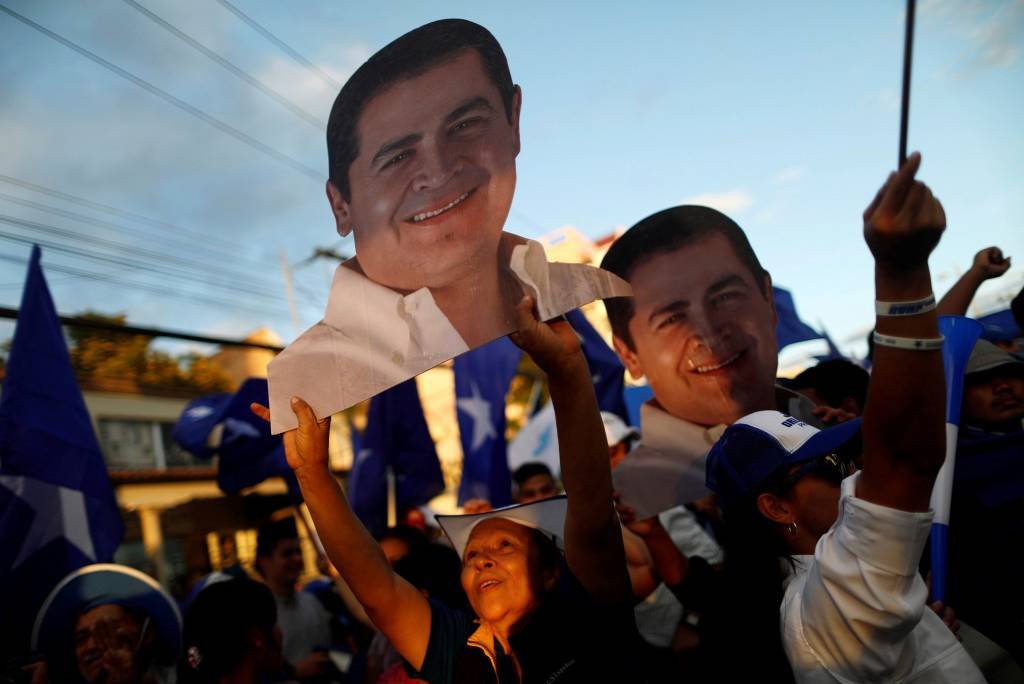 Apuração confirma Hernández como vencedor de eleições em Honduras
