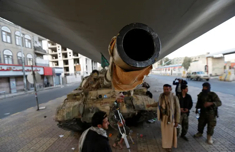 Iêmen: intensidade dos combates diminuiu na segunda-feira, após a morte do ex-presidente Ali Abdallah Saleh (Khaled Abdullah/Reuters)