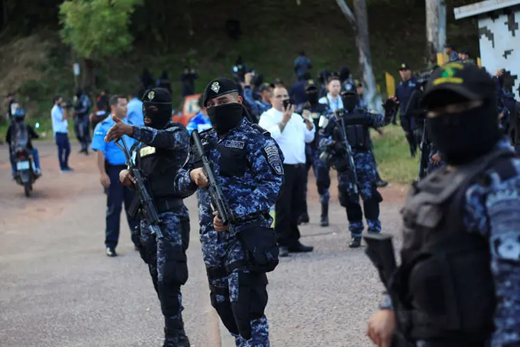 Honduras: durante a vigência do decreto, é proibida a "livre circulação" de pessoas "em todo ou parte do território nacional" (Jorge Cabrera/Reuters)