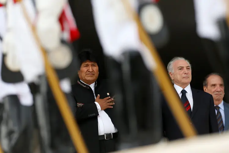 Morales e Temer: presidentes também liderarão um ato no qual serão assinados acordos bilaterais (Adriano Machado/Reuters)