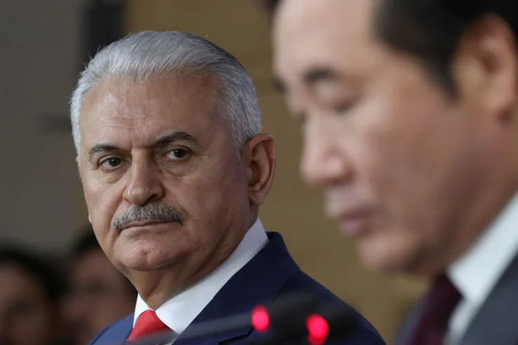 Binali Yildirim: "na minha opinião, essa decisão de mudar a embaixada dos EUA para Jerusalém poderia aumentar novamente o conflito entre Israel e Palestina" (Lee Jin-man/Reuters)