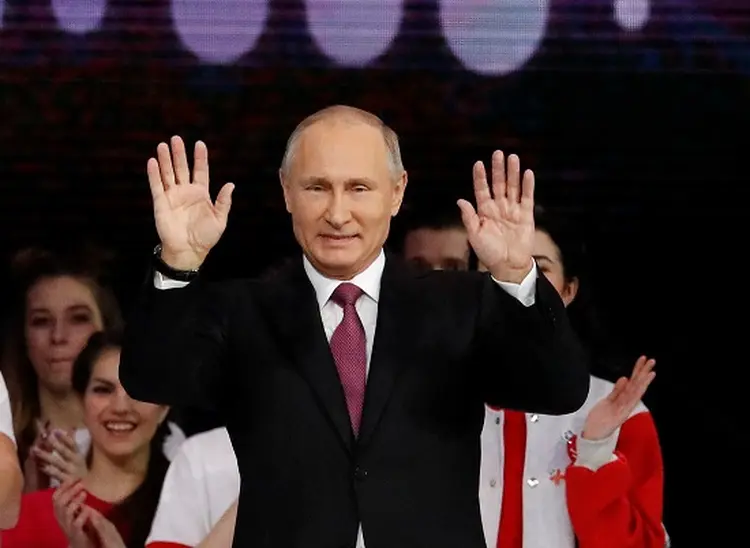 Putin: a lei é amplamente criticada (Sergei Karpukhin/Reuters)