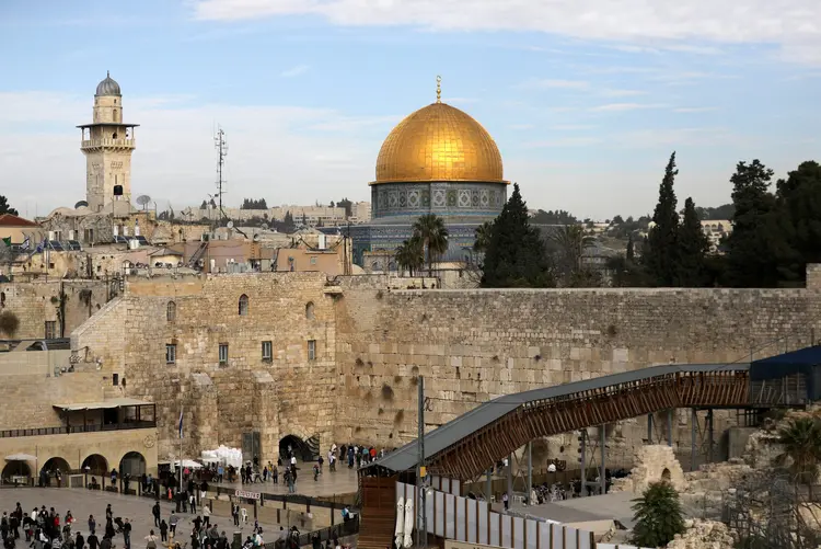 Jerusalém: ontem, os chefes de Estados muçulmanos pediram ao mundo que reconheça o leste de Jerusalém como capital da Palestina (Ammar Awad/Reuters)