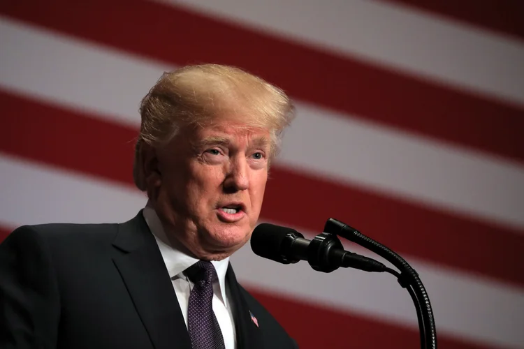 Trump: Se vocês quiserem levar isso adiante, eu aguento a pressão, eu não ligo", disse Trump (Carlos Barria/Reuters)
