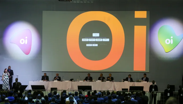 Oi: em Brasília, a Anatel levou praticamente todo o dia para decidir sua posição sobre o plano de recuperação da empresa (Pilar Olivares/Reuters)