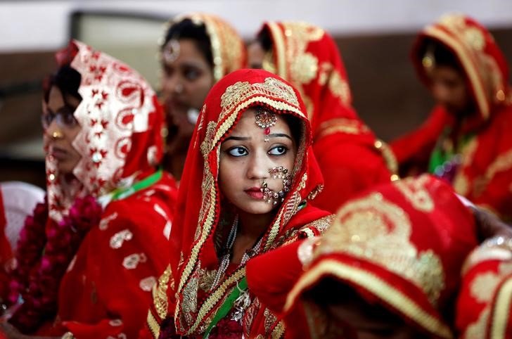Noivas muçulmanas na Índia: a lei tornará a prática uma infração inafiançável, com pena possível de três anos de prisão (Amit Dave/Reuters)