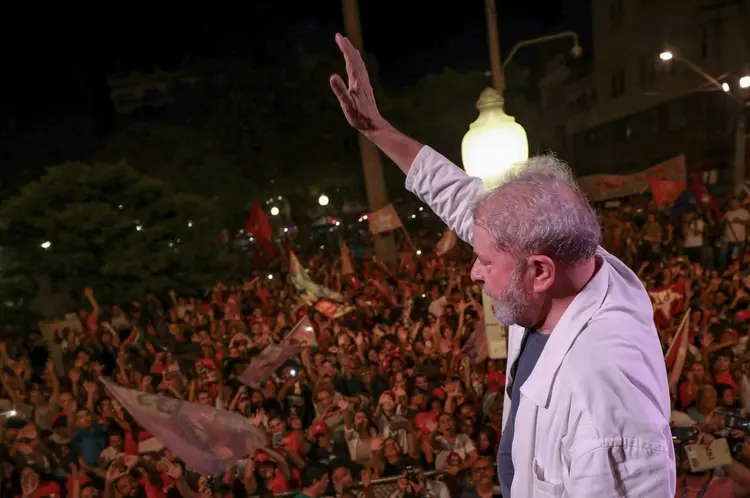 O ex-presidente Luiz Inácio Lula da Silva em caravana em Vitória, no Espírito Santo (Ricardo Stuckert/Facebook Lula/Divulgação)