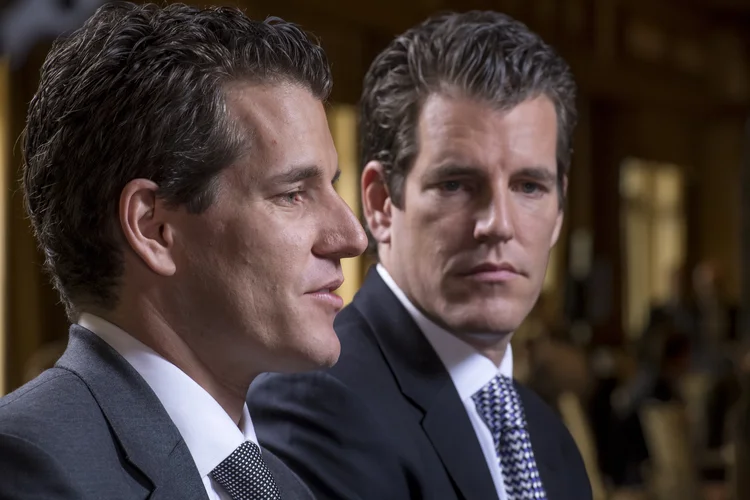 Irmãos Winklevoss: desavenças de Zuckeberg  ganharam mais de 1 bilhão de dólares com a criptomoeda (David Paul Morris/Bloomberg)