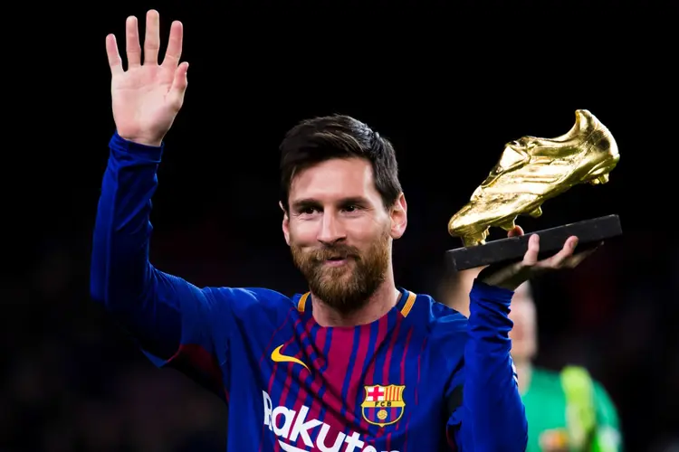 Messi: segundo ranking da revista France Football, Neymar é o terceiro na lista com 81,5 milhões de euros (Alex Caparros/Getty Images)