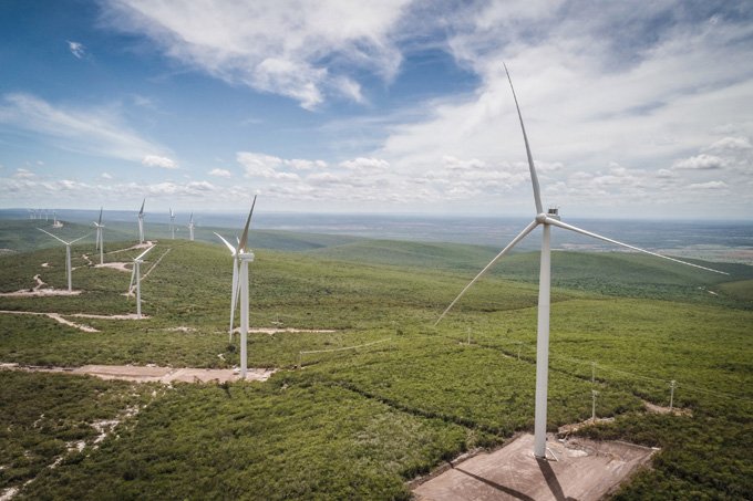 Enel se compromete a investir US$1 bi no Brasil com novos parques