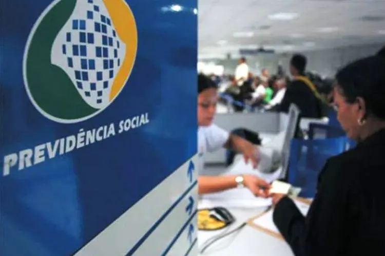 INSS: Adicional será pago mesmo nos casos em que o aposentado recebe o teto do Seguro Social, definido em R$ 5.645,80 para 2018 (INSS/Agência Brasil)