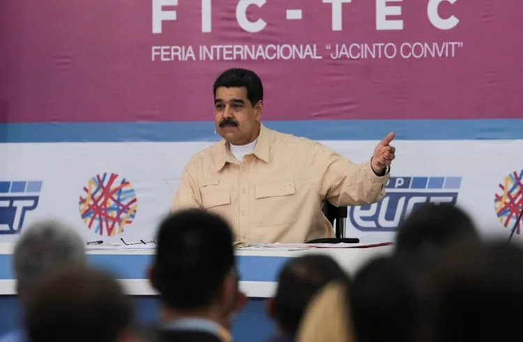 MADURO EM SEU PROGRAMA DOMINICAL: o governo venezuelano anunciou a criação de uma moeda virtual  / Miraflores/ Reuters