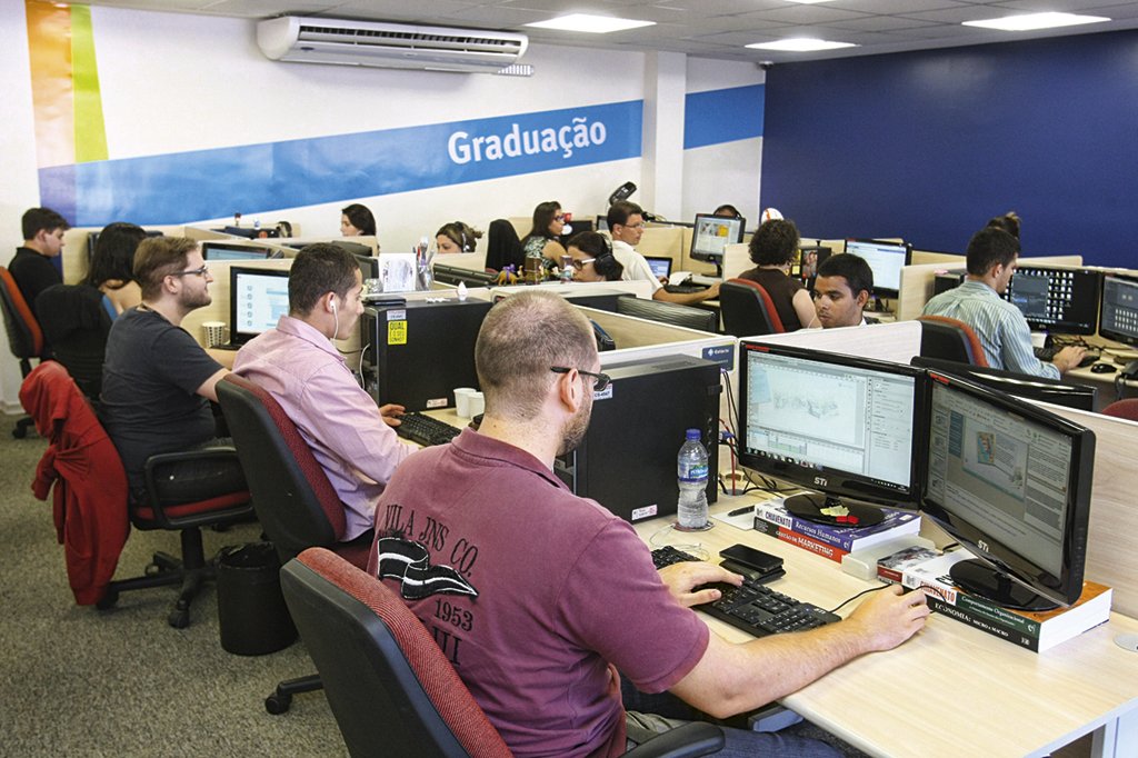 Sala da Universidade Estácio: cortes de custos em ritmo acelerado (Felipe Hanower/Agência O Globo)
