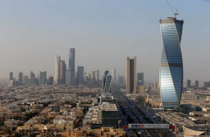 Imagem referente à matéria: Receita da Arábia Saudita com petróleo cai ao menor nível em quase quatro anos