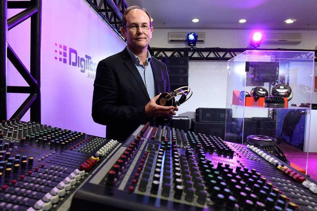 RODRIGO KNIEST, DA HARMAN: empresa de equipamentos de som é dona das marcas JBL e AKG, voltada para profissionais como DJs / Germano Lüders