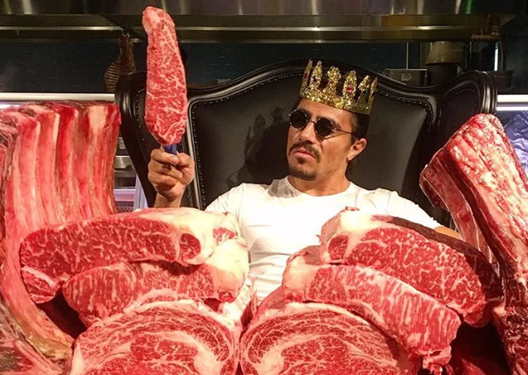 NUSRET GÖKÇE, OU SALT BAE: ao menos nas redes sociais, o turco foi a principal sensação da culinária mundial em 2017 (Instagram/Reprodução)