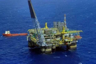 Imagem referente à matéria: Dez empresas vão disputar 37,5 milhões de barris de petróleo da União