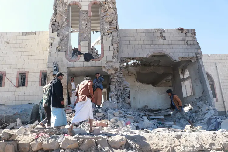 Iêmen: 11 civis morreram e outros oito sofreram ferimentos nos ataques aéreos (Naif Rahma/Reuters)