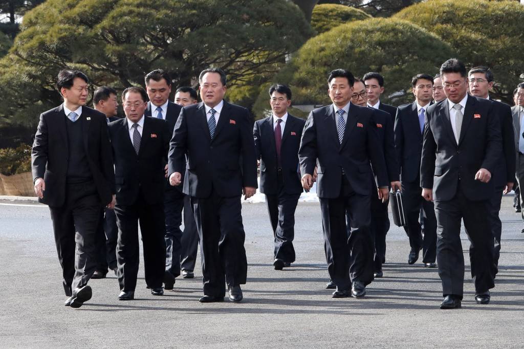 Coreia do Sul e Norte iniciam conversas em zona fronteiriça