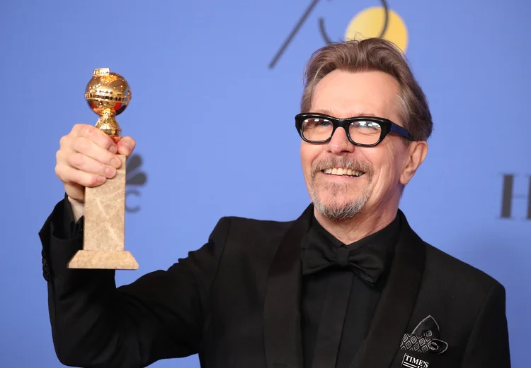 Gary Oldman posa com a estatueta do Globo do Ouro
07/01/2018
REUTERS/Lucy Nicholson (Lucy Nicholson/Reuters)