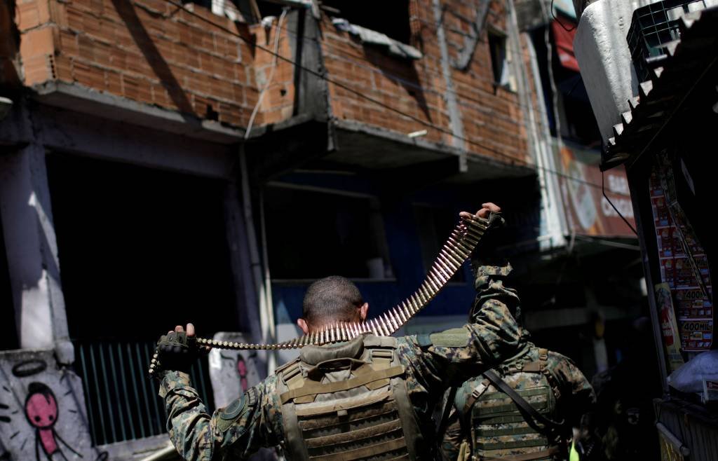 Rocinha: segundo depoimentos no Twitter, os tiroteios aconteceram na Rua do Valão (Ricardo Moraes/Reuters)