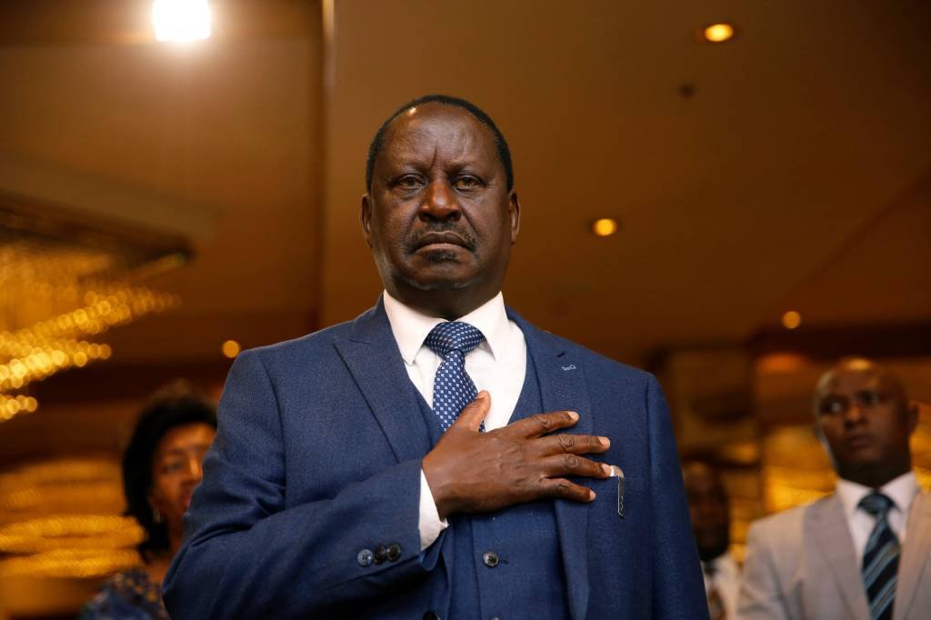 Odinga: "juro que serei fiel e leal ao povo e à República do Quênia, que preservarei, protegerei e defenderei a Constituição do Quênia" (Baz Ratner/Reuters)