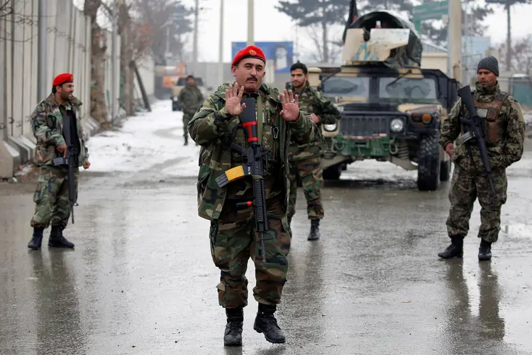 Ataque no Afeganistão: nenhum grupo insurgente reivindicou até agora a autoria do ataque (Omar Sobhani/Reuters)