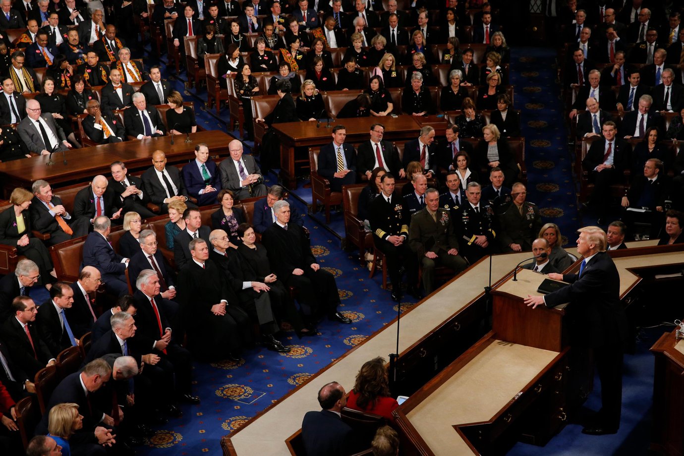 Trump diz que não será "complacente" com ameaças norte-coreanas