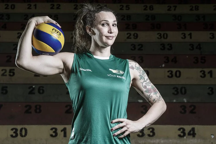 Tifanny Abreu: decisão pode tirar a jogadora transexual do Sesi Vôlei Bauru de algumas partidas da competição (Reinaldo Canato/VEJA)