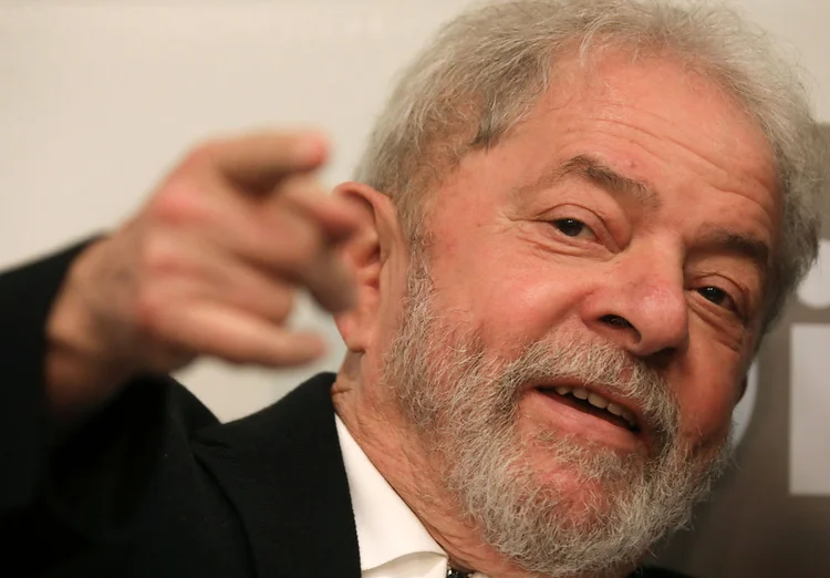 Lula: petista foi condenado a nove anos e seis meses de prisão por corrupção e lavagem de dinheiro no caso tríplex (André Coelho - Bloomberg/Bloomberg)