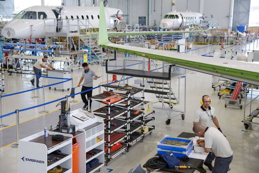 Embraer e Boeing podem criar uma 3ª empresa e mercado comemora