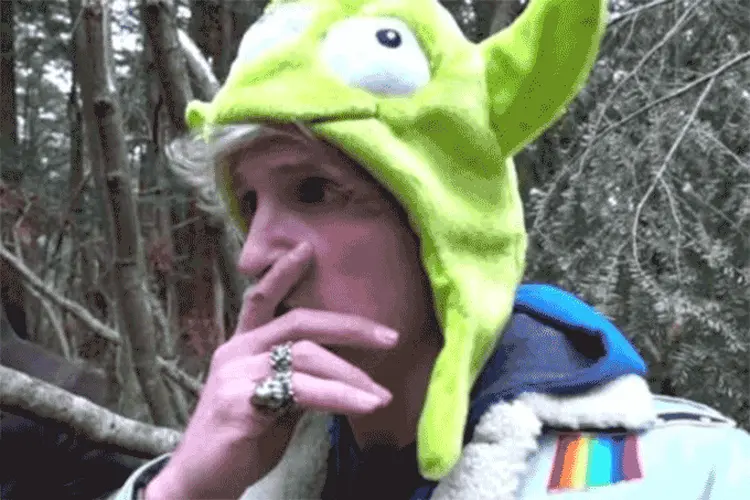 Logan Paul: "Eu nunca fui alvo de críticas como estas antes, porque eu nunca havia cometido um erro como este antes" (Logan Paul/YouTube/Reprodução)