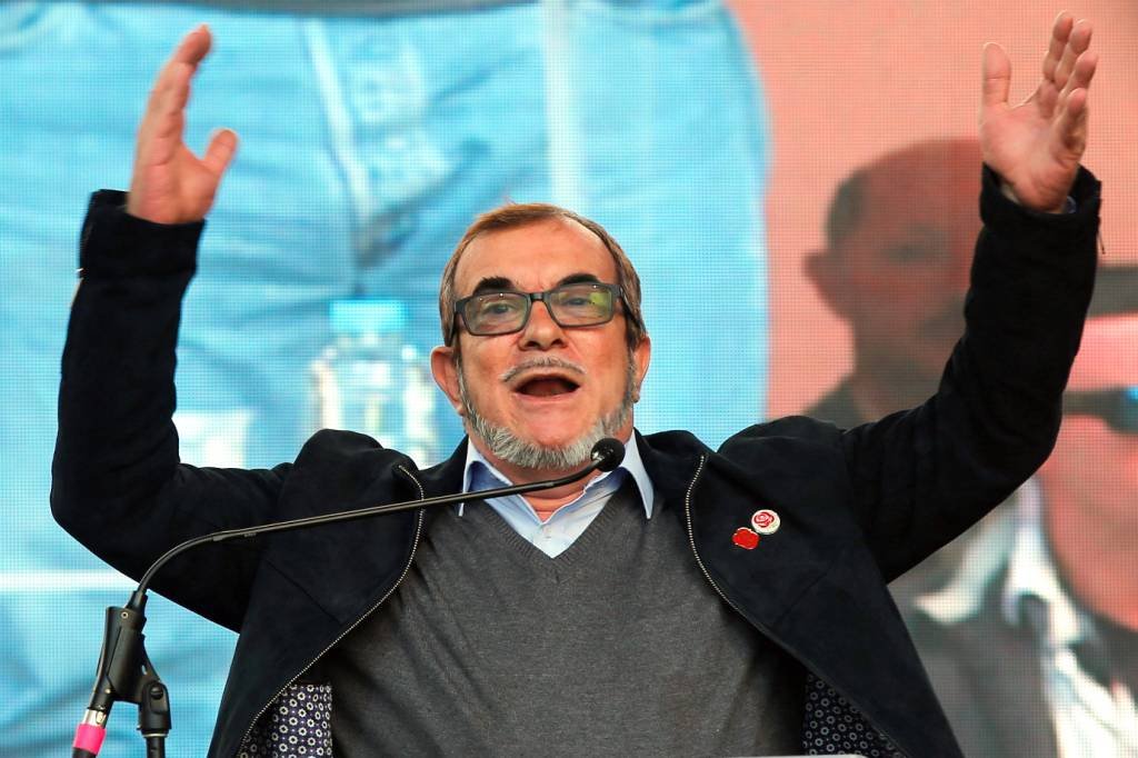 Ex-líder das Farc lança candidatura à presidência da Colômbia