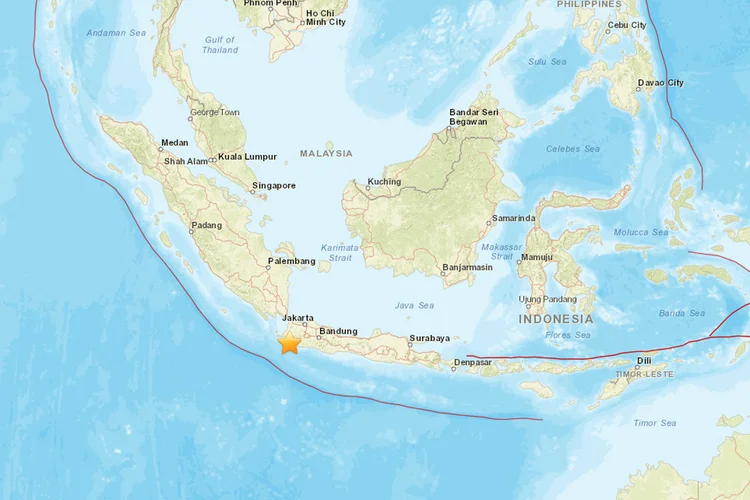 Tremor pôde ser sentido na capital indonésia, em cujo centro urbano residem mais de 10 milhões de pessoas (USGS/Reprodução)