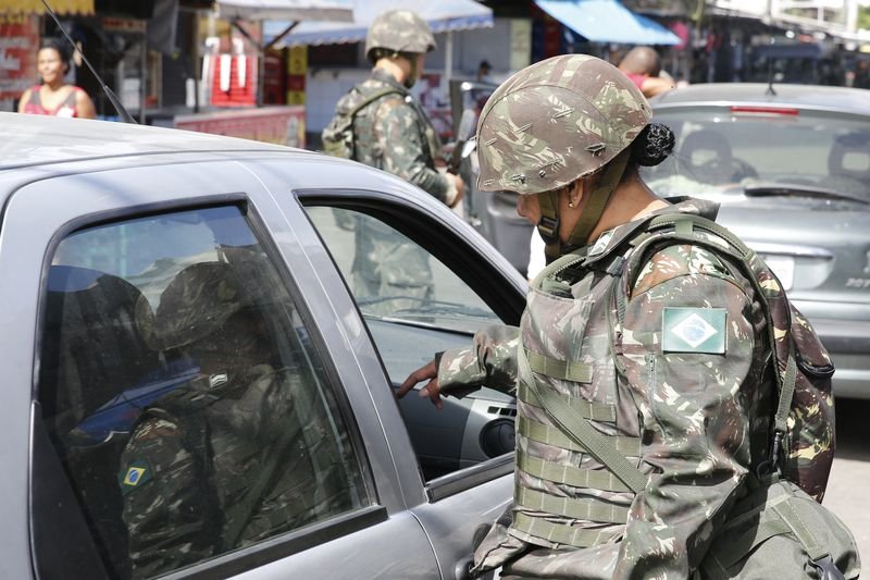 Com intervenção, reforma pode ficar para próximo governo