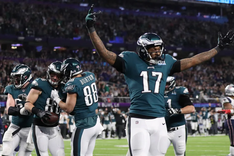 Esta foi a primeira vitória do Philadelphia Eagles no Super Bowl, na terceira presença da equipe na grande final do futebol americano (Chris Wattie/Reuters)
