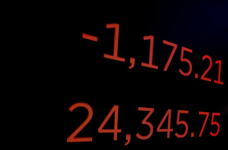 Dow Jones: "As pessoas estão acordando em choque - janeiro foi um mês muito bom e, de repente, chegamos a fevereiro e tudo mudou" (Brendan McDermid/Reuters)