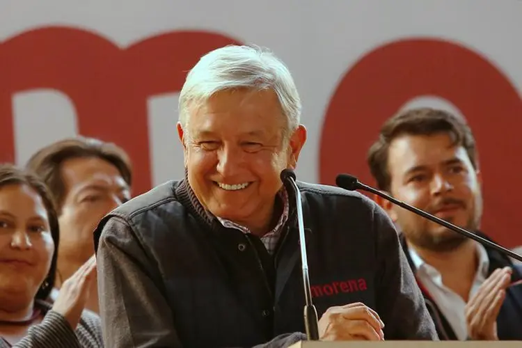 López Obrador: candidato tem prometido revisar bilhões de dólares em contratos privados de petróleo e acabar com a corrupção (Ginnette Riquelme/Reuters)