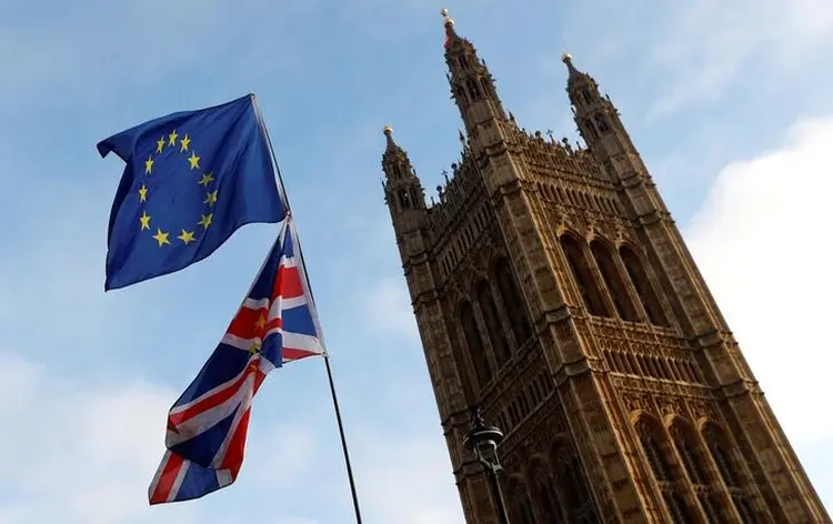 Brexit no parlamento: pauta chega à Câmara dos Comuns após ex-voluntário do Vote Leave e do grupo BeLeave acusar irregularidades (Peter Nicholls/Reuters)