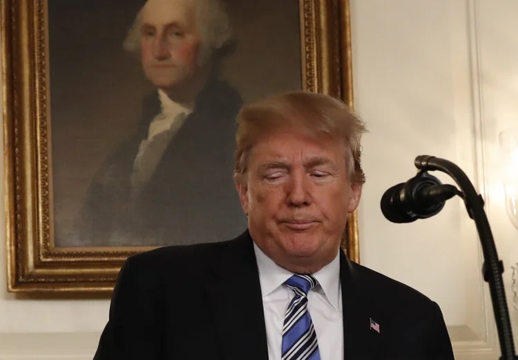 Trump: "A narrativa das 'Fake News' é que há caos na Casa Branca. Errado! As pessoas sempre irão e virão, e eu quero um diálogo forte antes de tomar uma decisão final" (Leah Millis/Reuters)