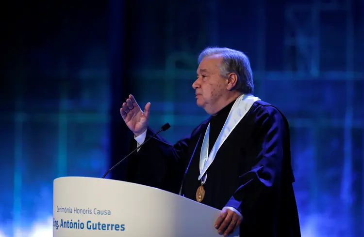 Antonio Guterres: "Estou absolutamente convencido de que, de forma diferente das grandes batalhas do passado, que abriram com uma barragem de artilharia ou bombardeio aéreo, a próxima guerra começará com um ataque cibernético maciço" (Rafael Marchante/Reuters)