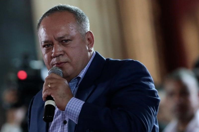 Governo venezuelano pode revogar mandato de opositores