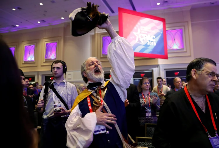 Evento conservador nos EUA: "Estou super animada por ele - Trump -, espero que continue por sete anos porque vai fazer muito por este país", disse Quelia Mckinney, uma estudante (Kevin Lamarque/Reuters)