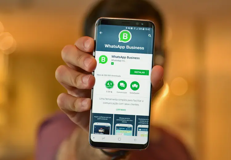 WhatsApp Business: aplicativo é voltado a PMEs (Gustavo Marcozzi/Site Exame)