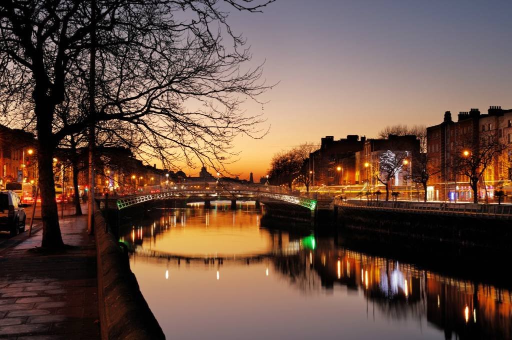 Quer estudar em Dublin? Programa de mestrado tem bolsa de 35 mil euros