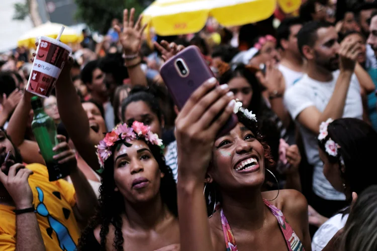 Carnaval: no período oficial, de 3 a 18 de fevereiro, a previsão é de 491 desfiles na cidade (Nacho Doce/Reuters)