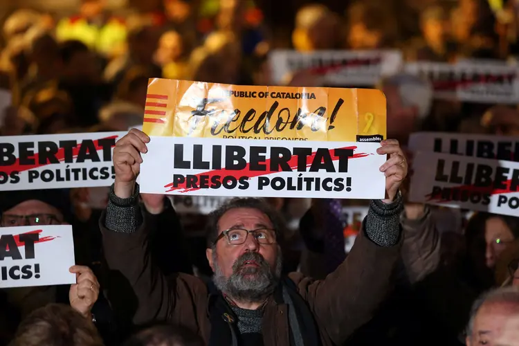 Catalunha: atualmente permanecem na prisão quatro dirigentes catalães, investigados por um suposto crime de insurreição (Albert Gea/Reuters)