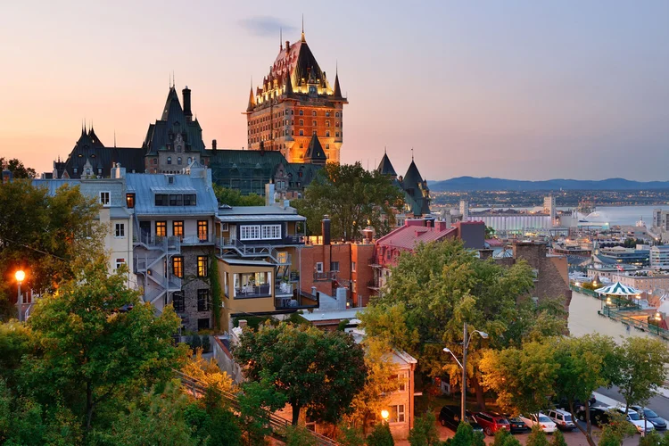 Cidade de Quebec no Canadá:  há centenas de vagas e brasileiros têm preferência (rabbit75_ist/Thinkstock)