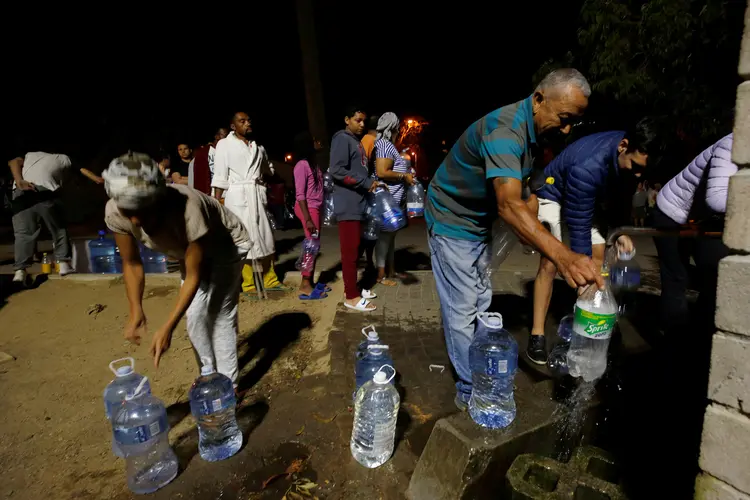 Crise hídrica na Cidade do Cabo: fornecimento de água pode ser cortado aos moradores em 11 de maio (Mike Hutchings/Reuters)