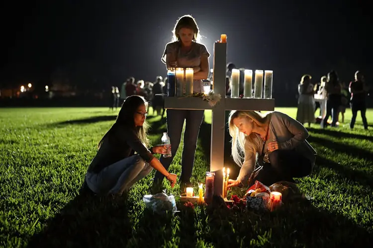 Vigília na Flórida após massacre em escola (Joe Raedle/Getty Images)